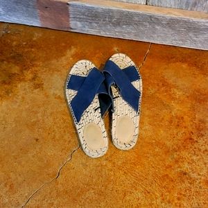 Gap Suede Espadrille sandals, sz 9, EUC